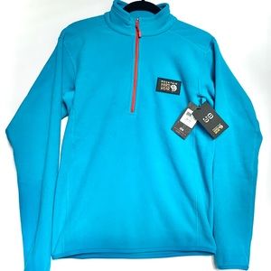 Urban OutfittersXMountain Hardware